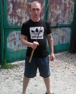 Артём