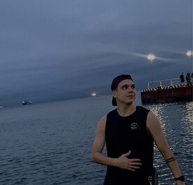 Артем